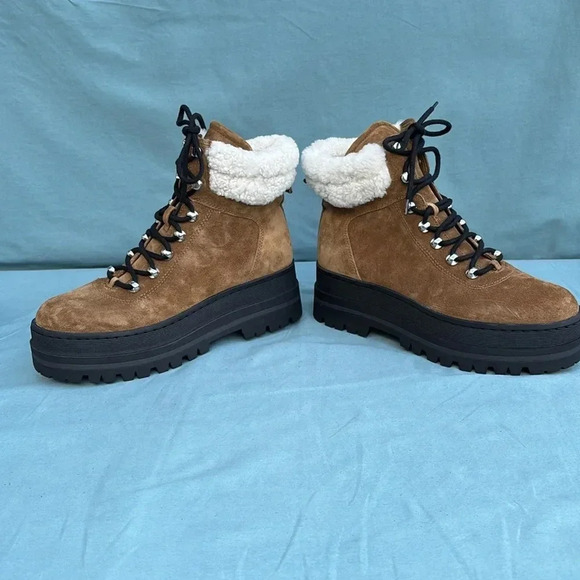 NWOT- Marc Fisher Pierson Lug Sole Bootie Size 8.5 - Picture 4 of 10